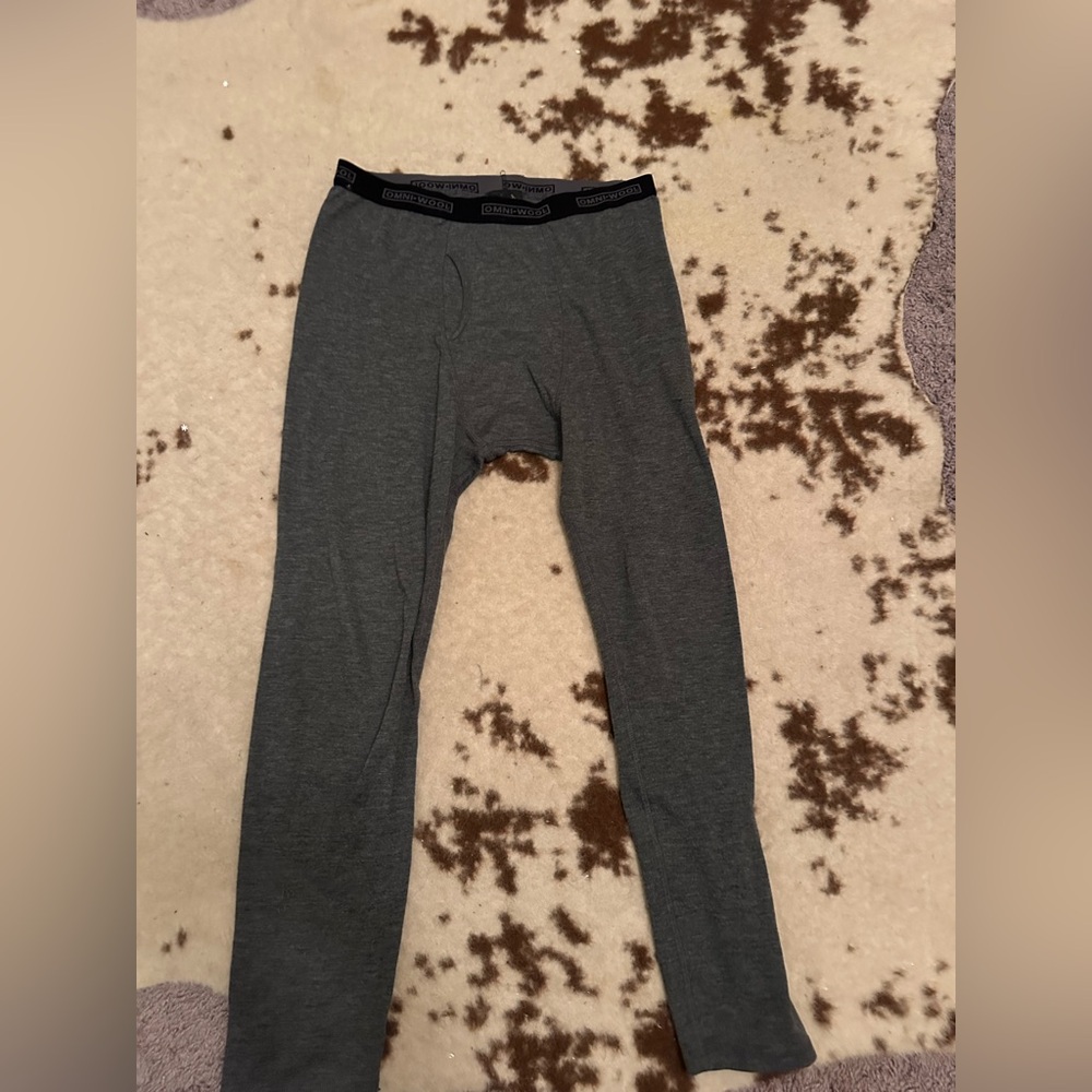 Gray Thermal Leggings Omni wool, omni-wool baselayer long johns, men’s sz large